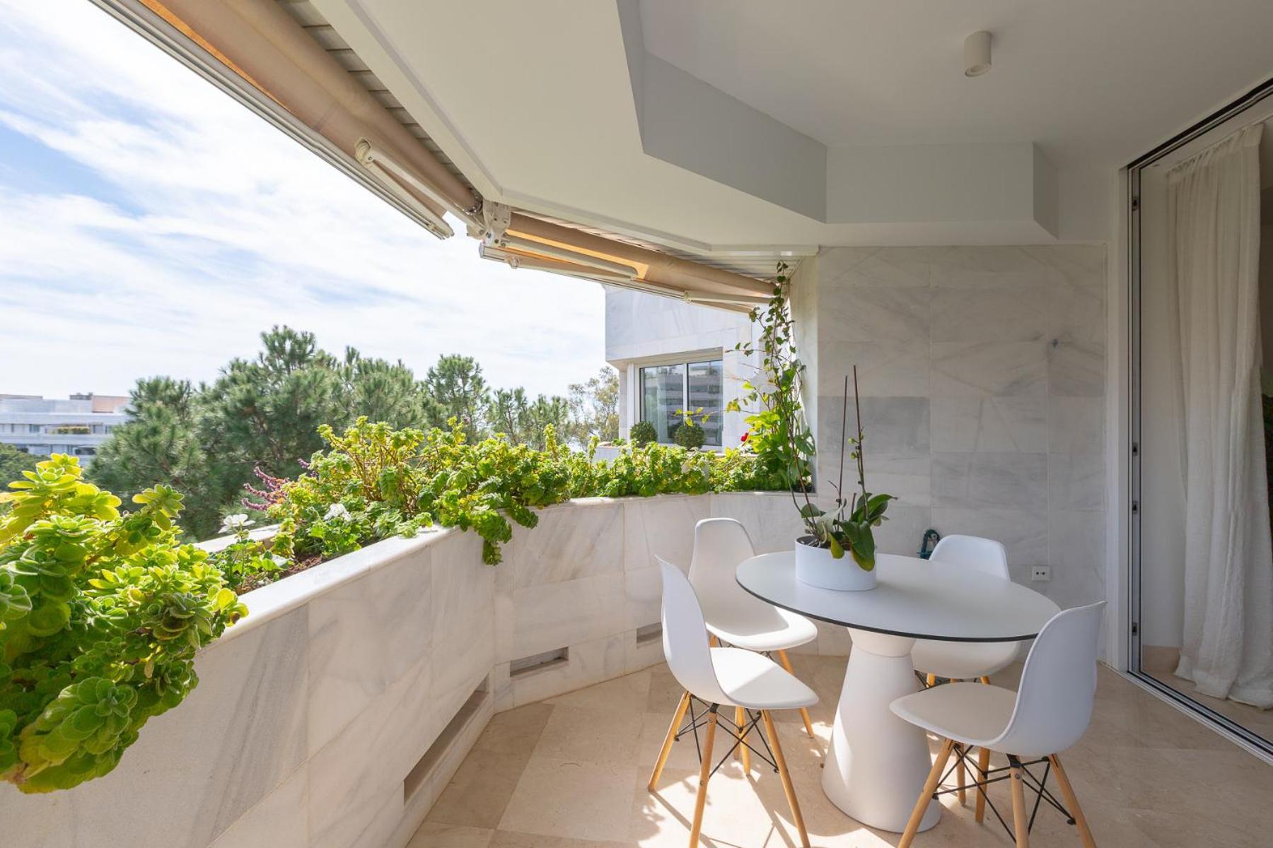 Lujoso Apartamento Con Piscina En Paseo Maritimo Марбелья Екстер'єр фото